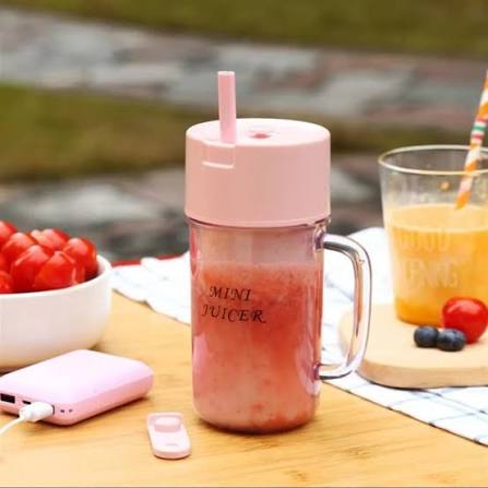 Portable Mini Crusher Juicer – USB Rechargeable Electric Juice Cup with Straw & Handle for Fresh Shakes and Smoothies